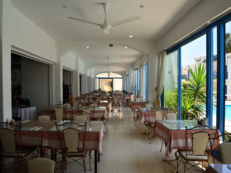 Paphiessa Hotel & Apartments 10