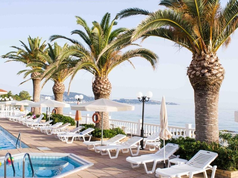 Paradise 8