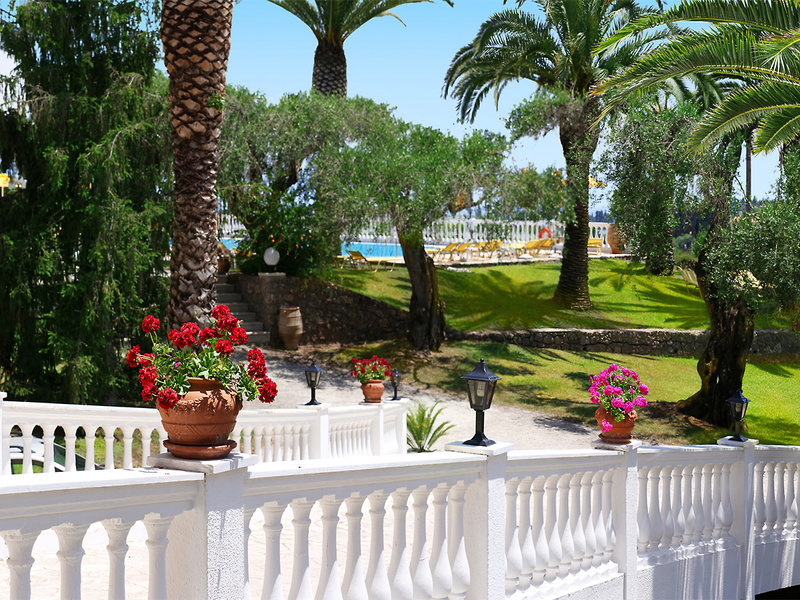Paradise Hotel Corfu 2