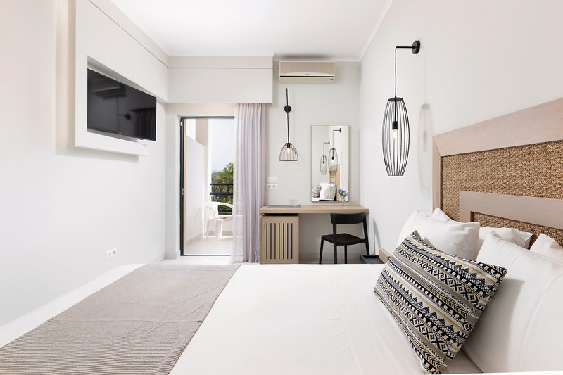 Paradise Hotel Corfu 12