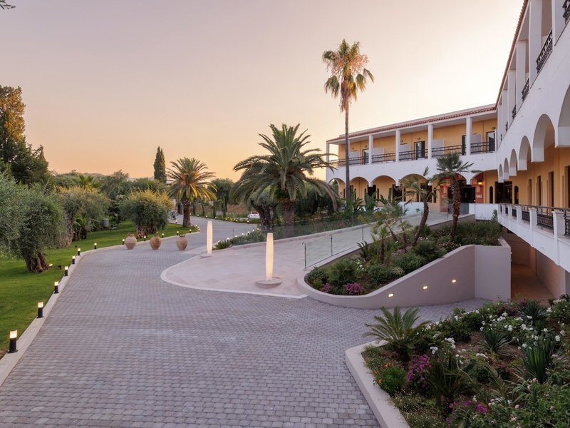 Paradise Hotel Corfu 3