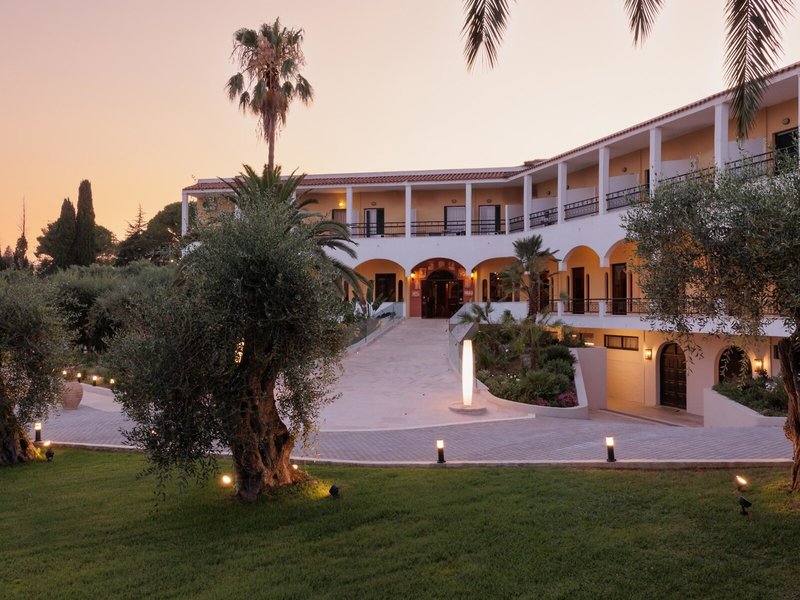 Paradise Hotel Corfu 4