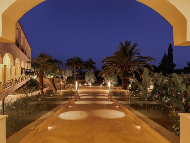 Paradise Hotel Corfu 7