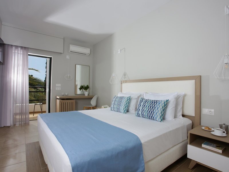 Paradise Hotel Corfu 14