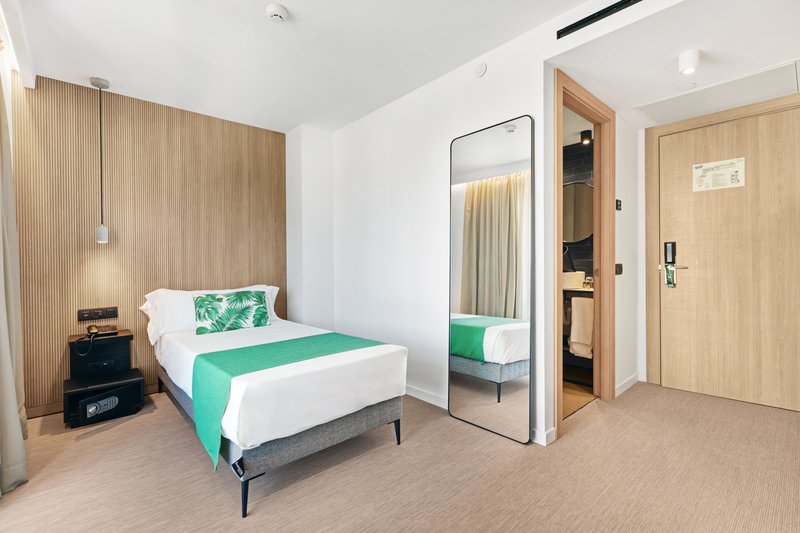 Paradiso Garden Hotel 12