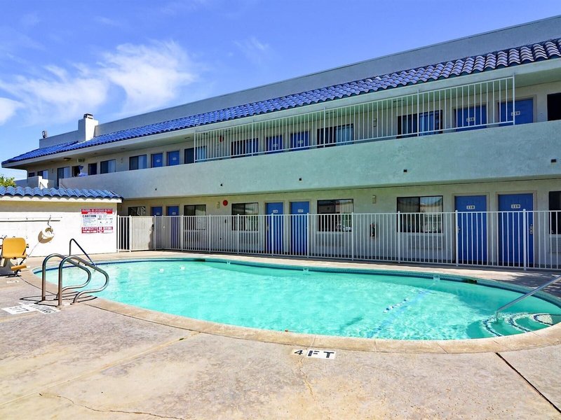 Motel 6 Palm Springs North 6