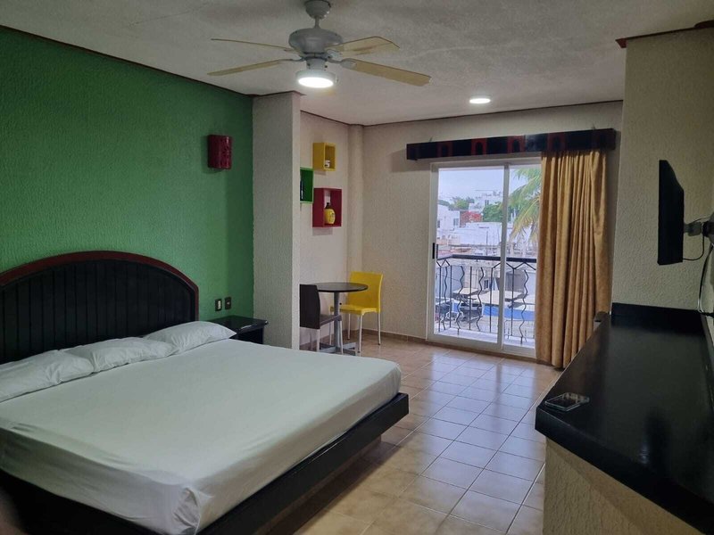 Suites Los Arcos 5