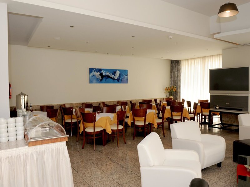 Paritsa Hotel 2