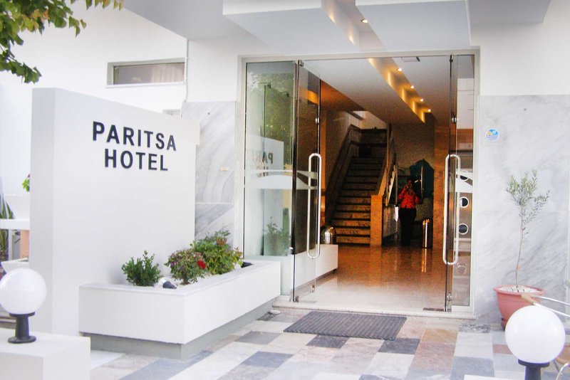 Paritsa Hotel 2