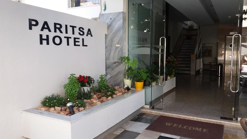 Paritsa Hotel 3