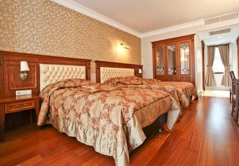 Acra Hotel 5
