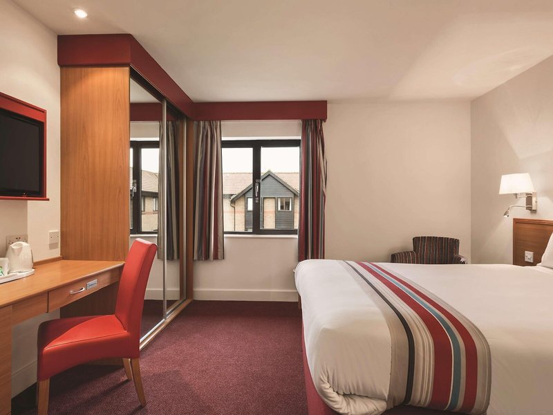 Ramada Cambridge 24 - Room Example