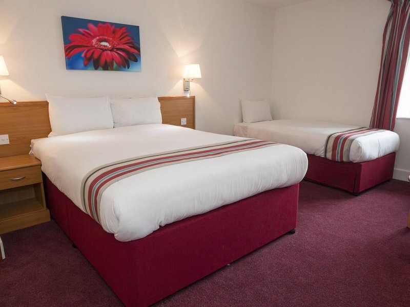 Ramada Cambridge 32 - Room Example