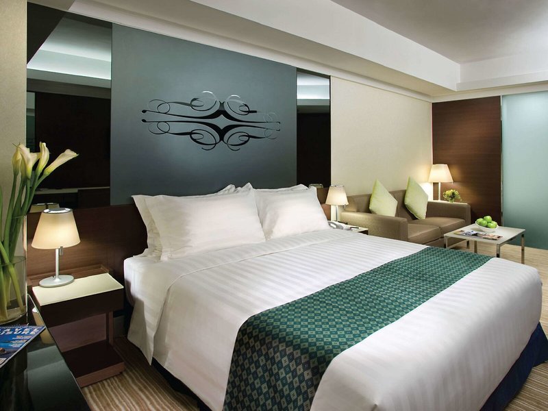 Harbour Plaza 8 Degrees 20 - Room Example