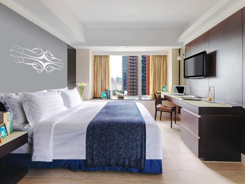 Harbour Plaza 8 Degrees 22 - Room Example