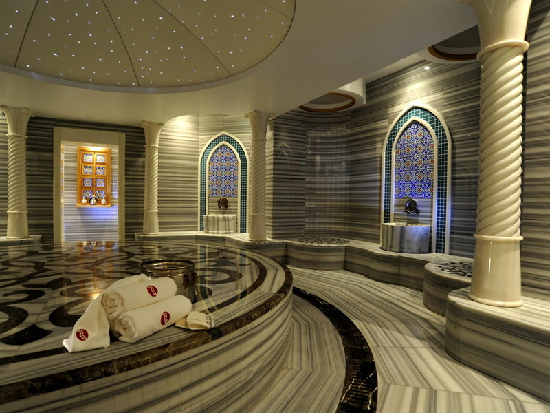 Ramada Plaza Antalya 13