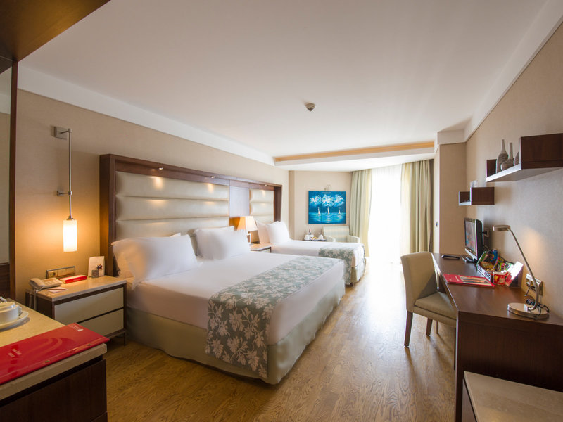 Ramada Plaza Antalya 19