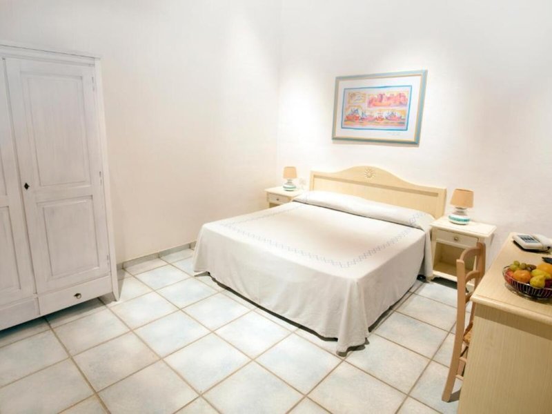 Club Hotel Li Suari 26