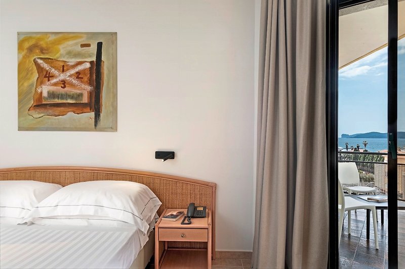 Rina Hotel 10