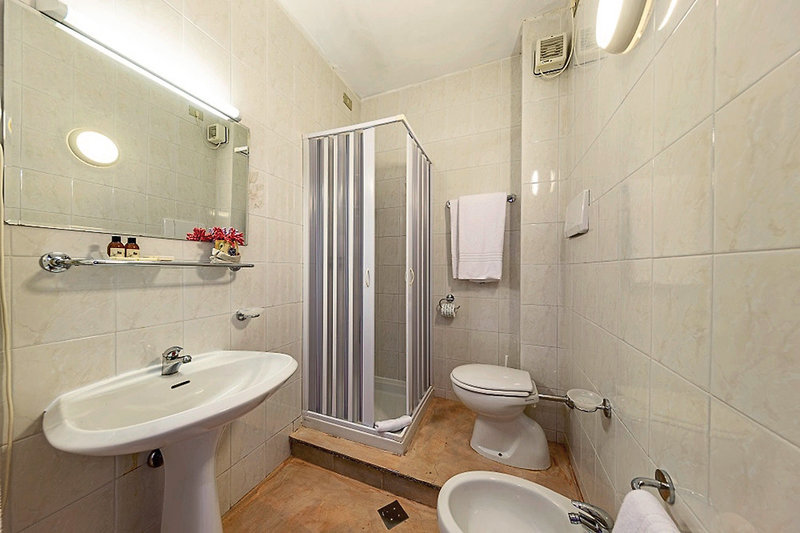 Rina Hotel 24
