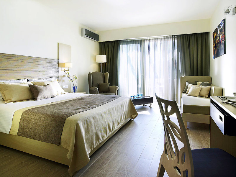 Filion Suites Resort & Spa 20