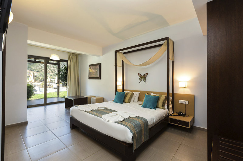 Filion Suites Resort & Spa 13