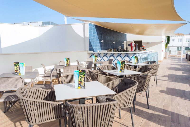 Parque Nereida Suites Hotel 17