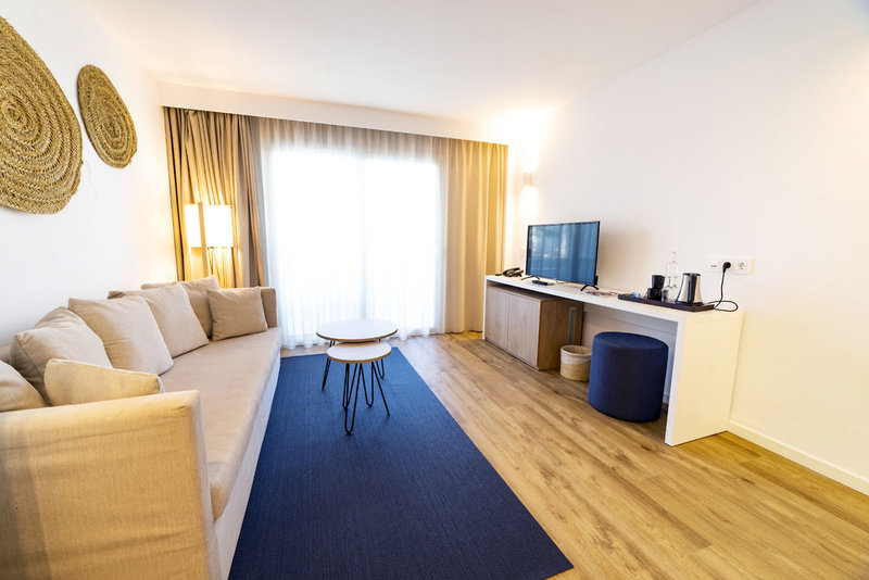 Parque Nereida Suites Hotel 9