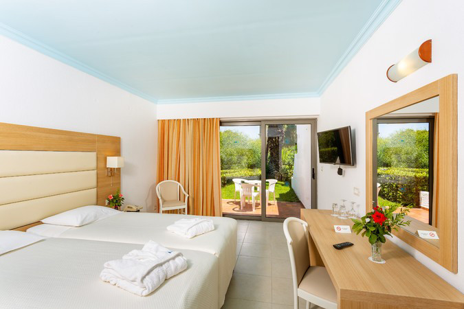 Parque Nereida Suites Hotel 8