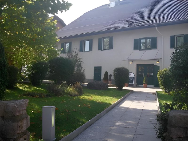 Gasthof zur Strass