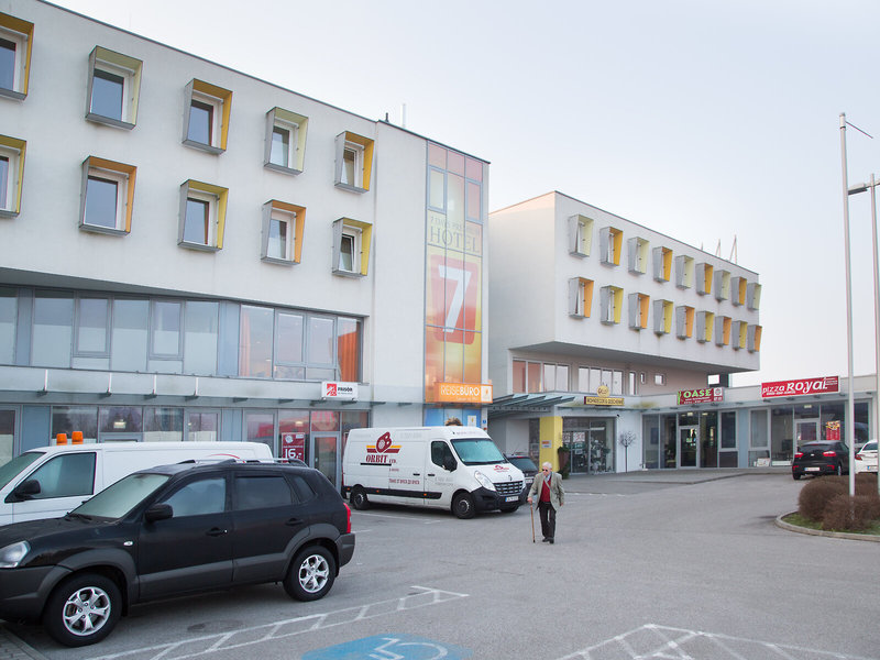 7 Days Premium Linz-Ansfelden