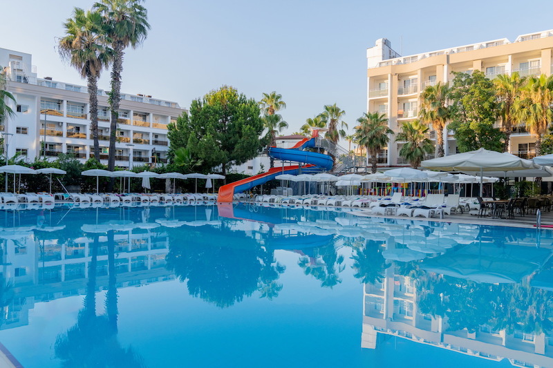 Pasa Beach Hotel 4