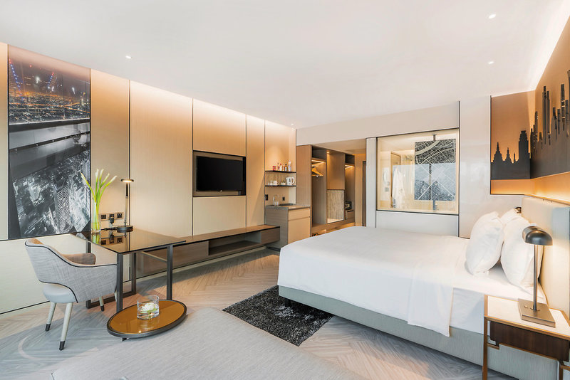 Pathumwan Princess 5