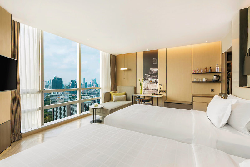 Pathumwan Princess 9