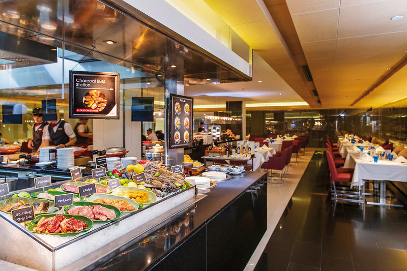 Pathumwan Princess 14