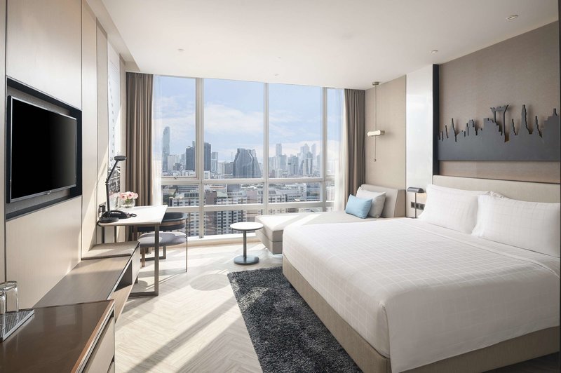 Pathunwan Princess Hotel 5