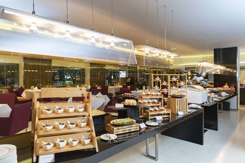 Pathunwan Princess Hotel 19