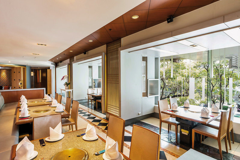 Pathumwan Princess 12