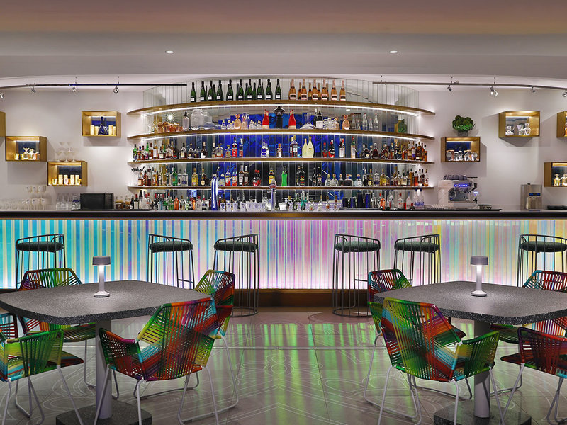 Yas Hotel Abu Dhabi  8