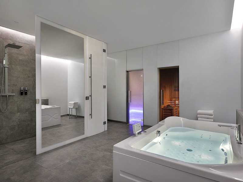 Yas Hotel Abu Dhabi  33