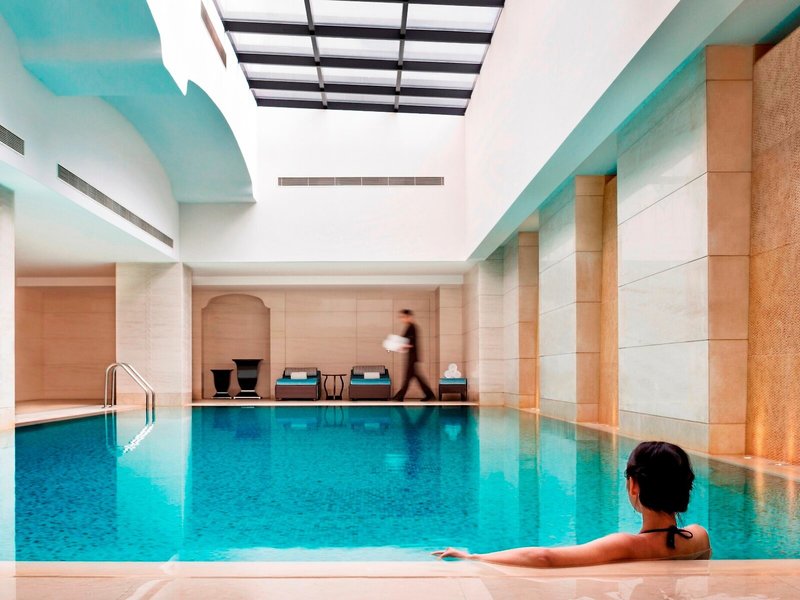 Fairmont Peace Hotel 8