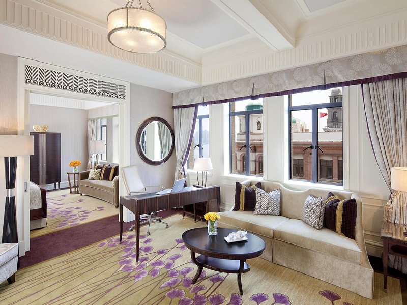 Fairmont Peace Hotel 11