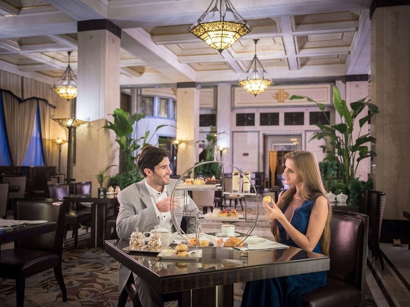 Fairmont Peace Hotel 21