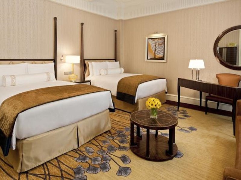 Fairmont Peace Hotel 44