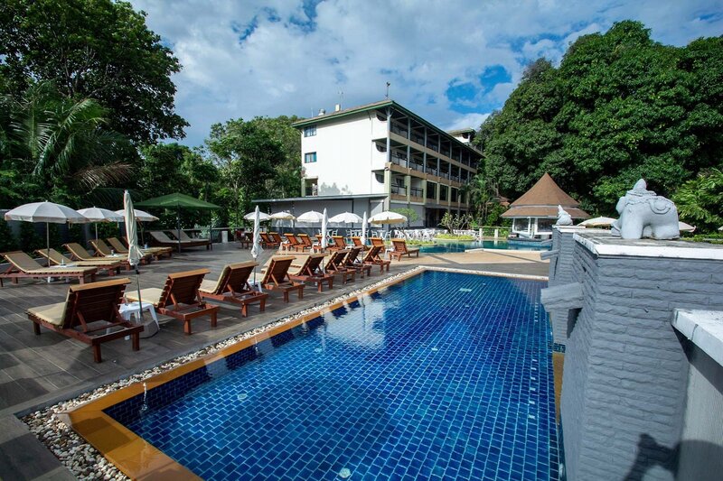 Peach Hill Resort & Spa 4