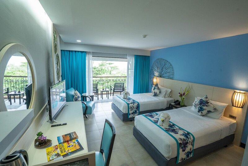 Peach Hill Resort & Spa 13