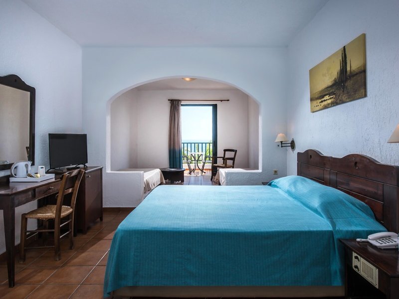 Hersonissos Village 18