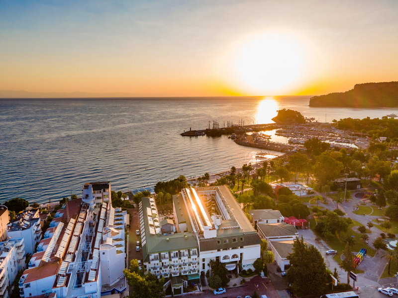 L'Ancora Beach 14