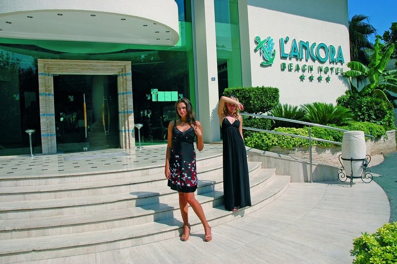 L Ancora Beach 1