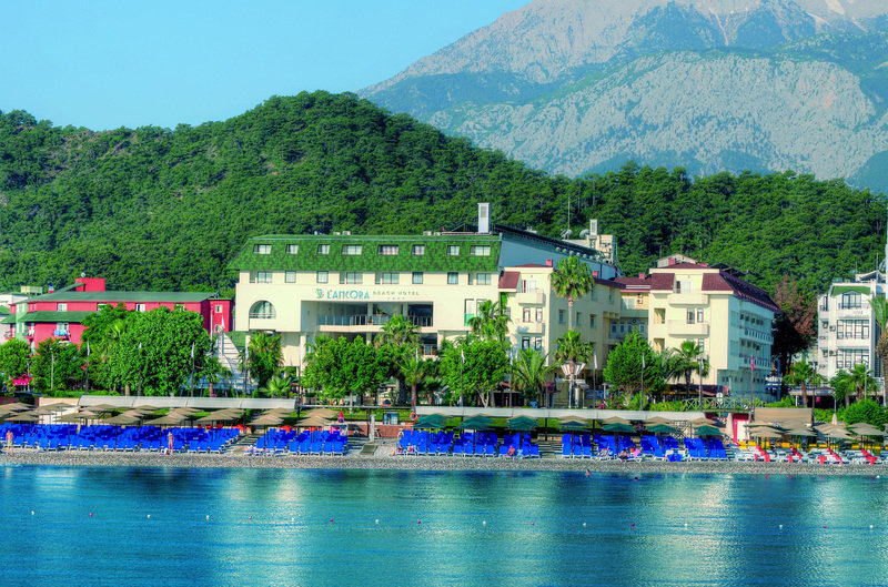 L Ancora Beach 2